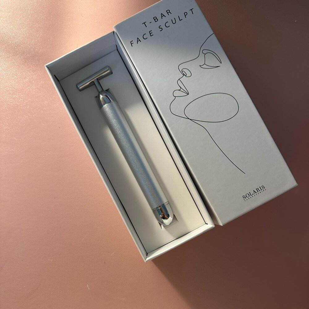 NEW. T-Bar Face Sculpt. Silver